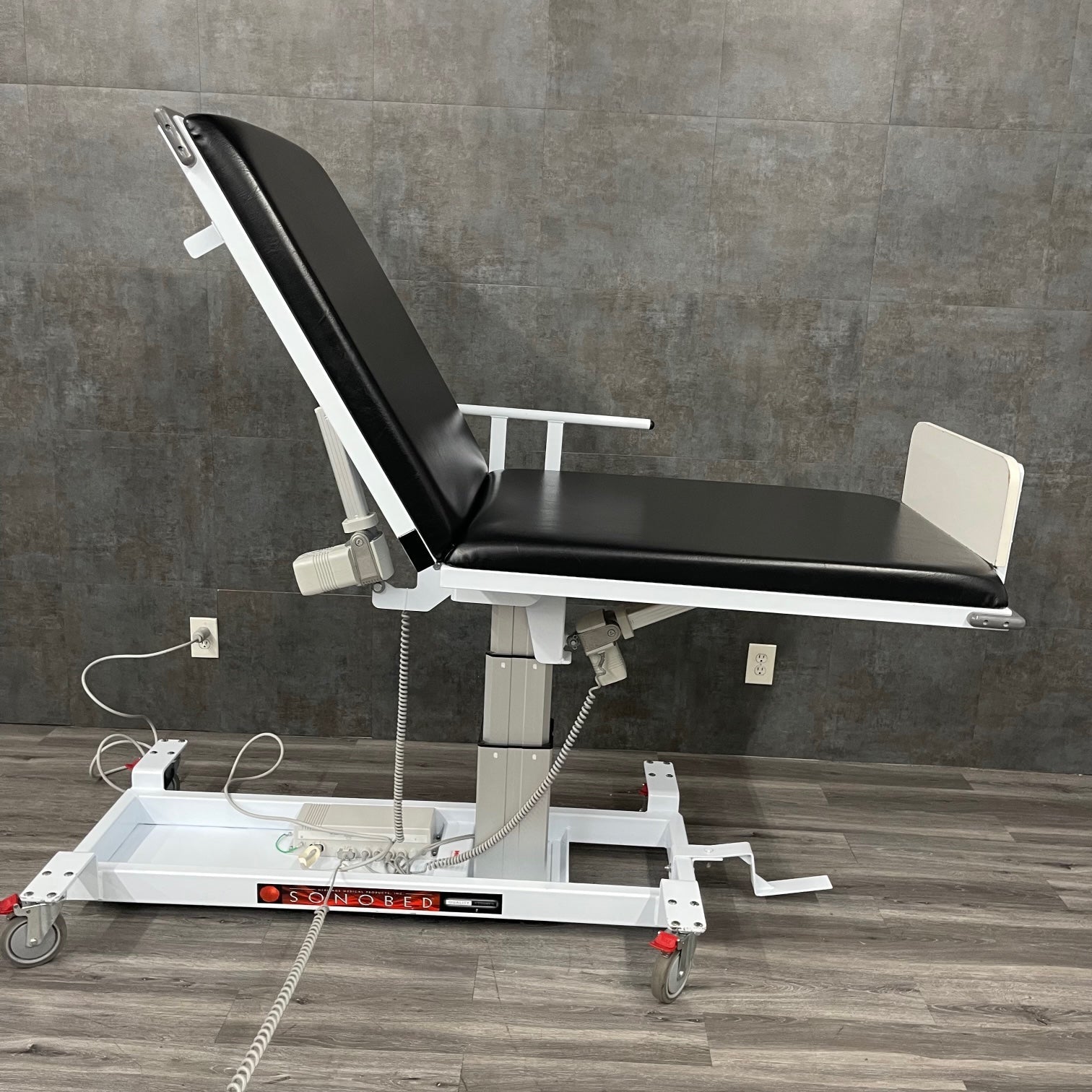 Heritage Medical Sonobed Wren 2000 Ultrasound table - Heritage Medical -Angelus Medical