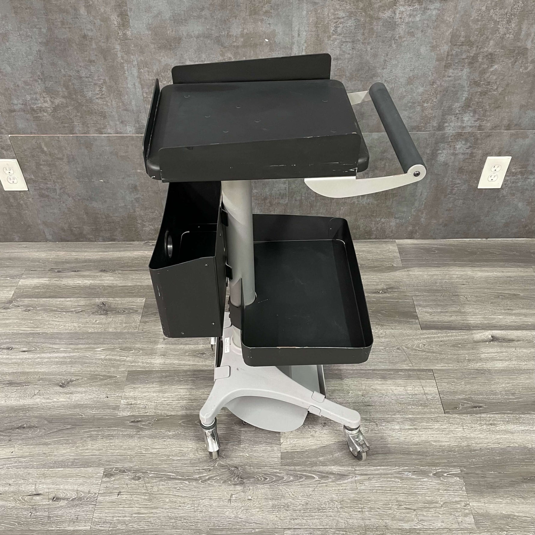 Medtronic Medical Cart - Angelus Medical