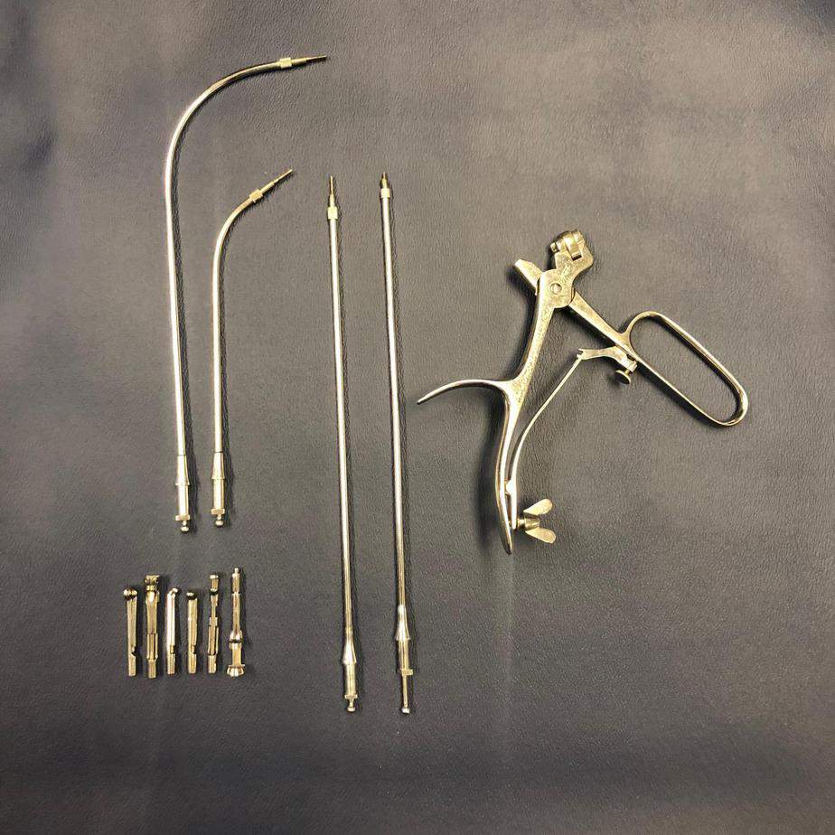 Laryngeal biopsy set - German (Used) - NMD -Angelus Medical