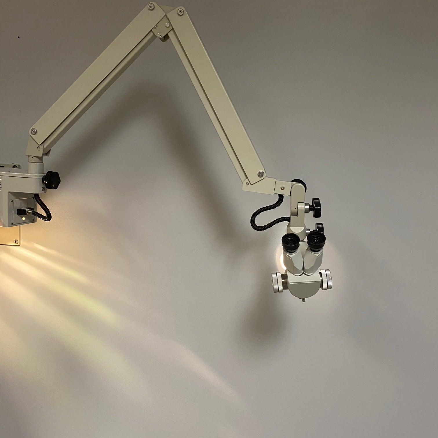 L&W ENT Dental Wall Mounted Microscope ,Angelus Medical ,L&W Angelus