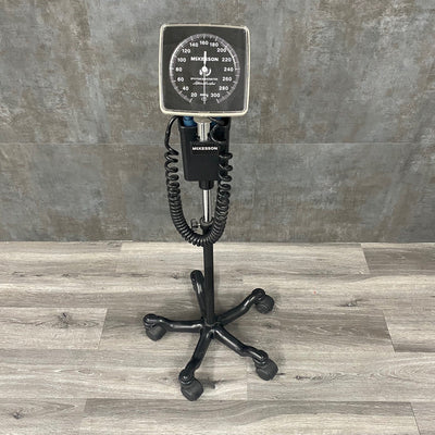 Mckesson Sphygmomanometer with mobile stand Mckesson Sphygmomanometer with mobile stand (Used) - McKesson -Angelus Medical