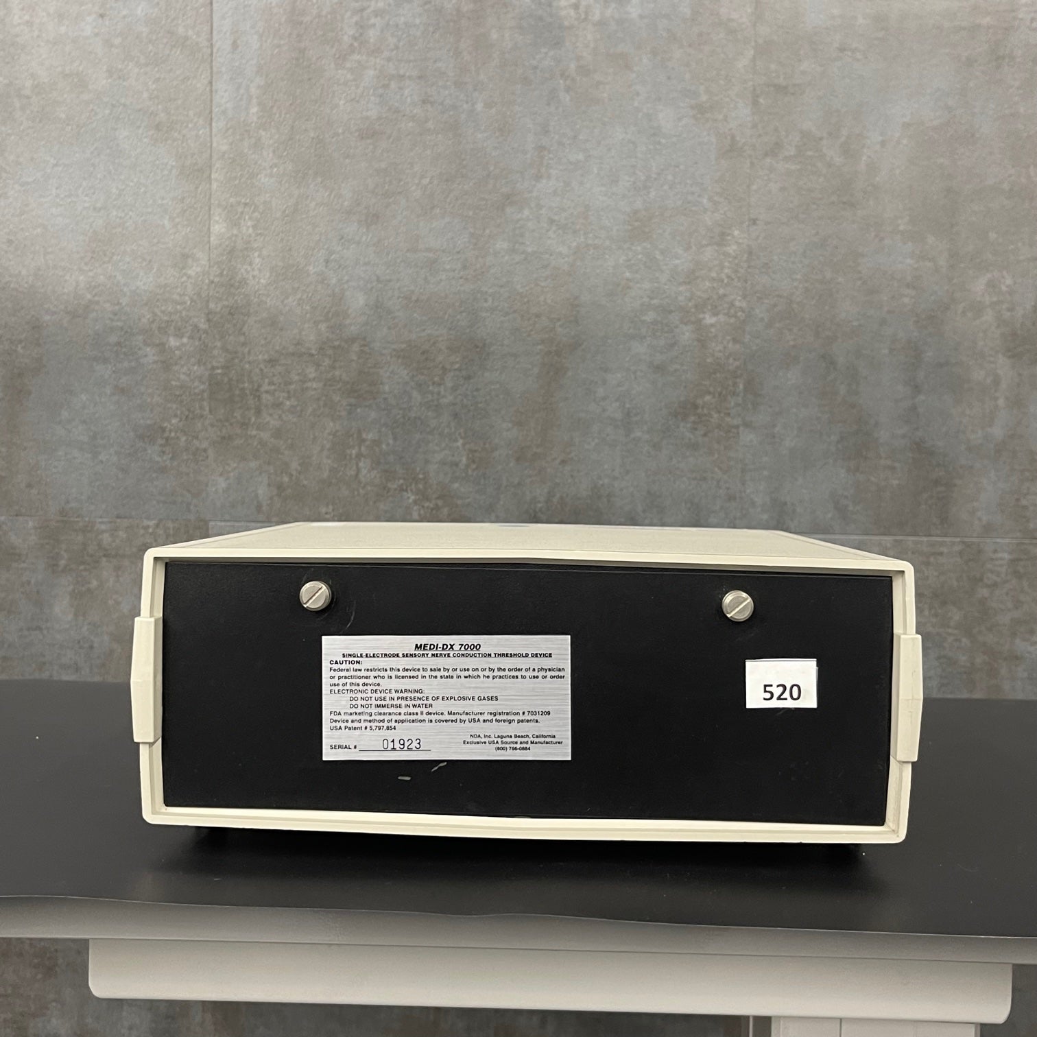 Medi-DX 7000 Nerve Conduction Monitor (Used) - Angelus Medical and Optical -Angelus Medical