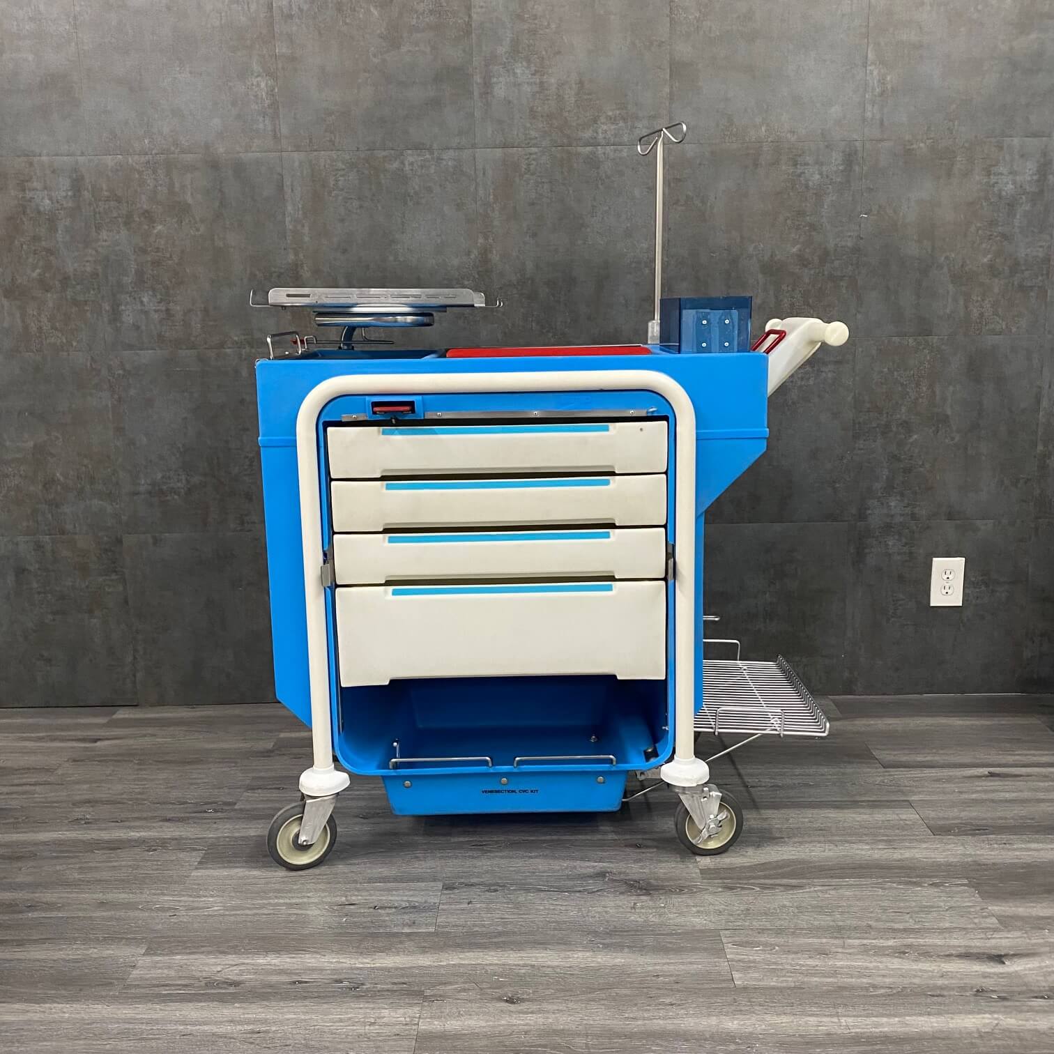 Metro Lifeline Medical Crash Cart - Metro -Angelus Medical
