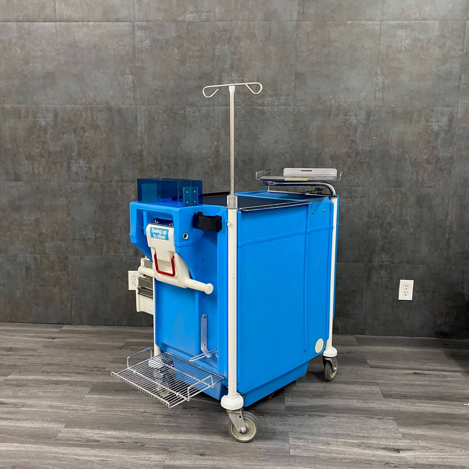 Metro Lifeline Medical Crash Cart Angelus Medical and Optical