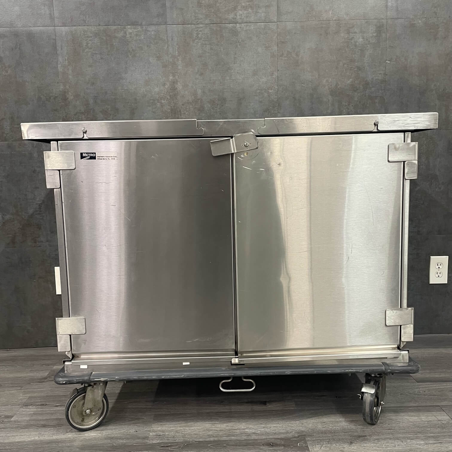 Metro Stainless Steel Surgical Case Cart - Metro -Angelus Medical