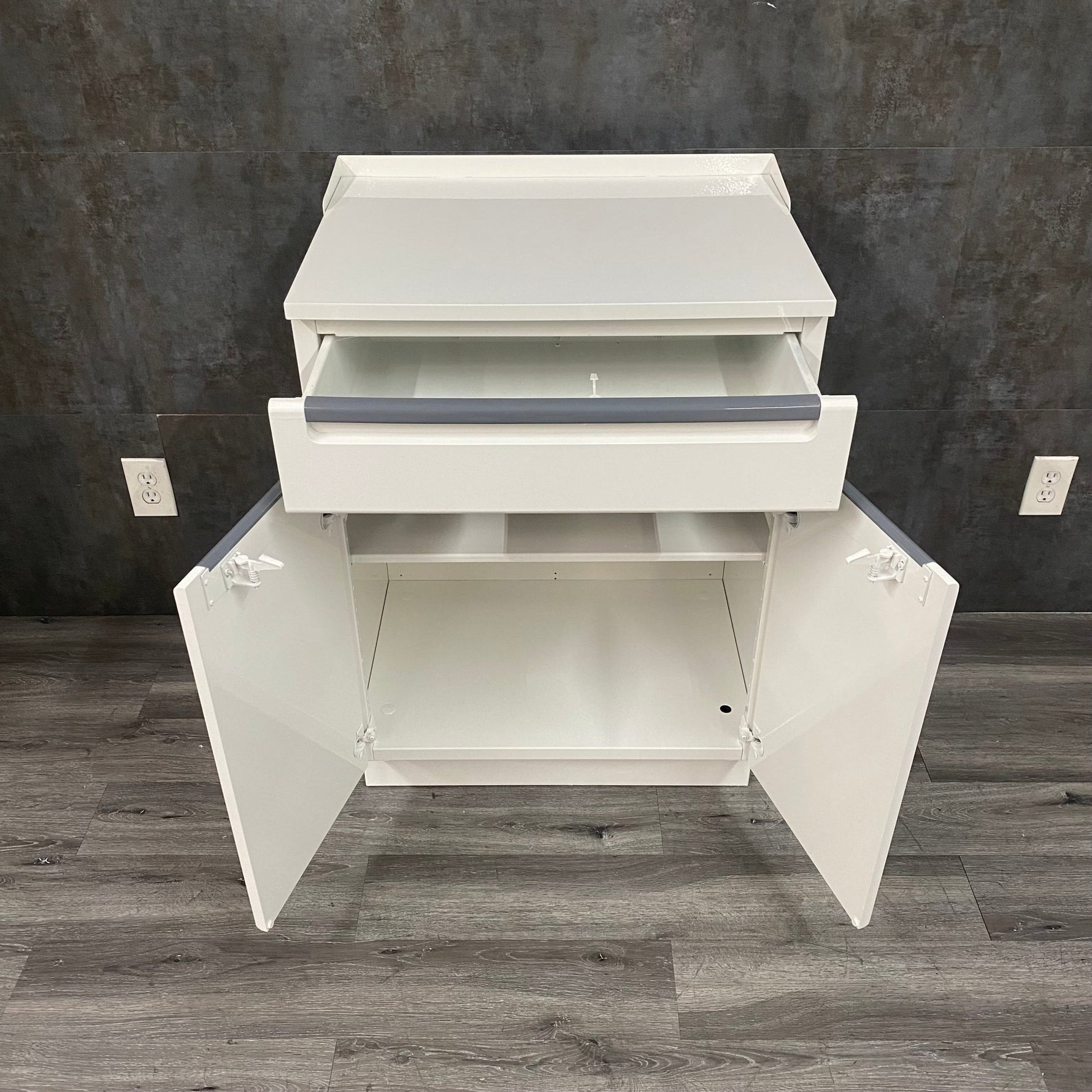 Midmark Casework Exam Room Cabinet - Midmark Ritter -Angelus Medical