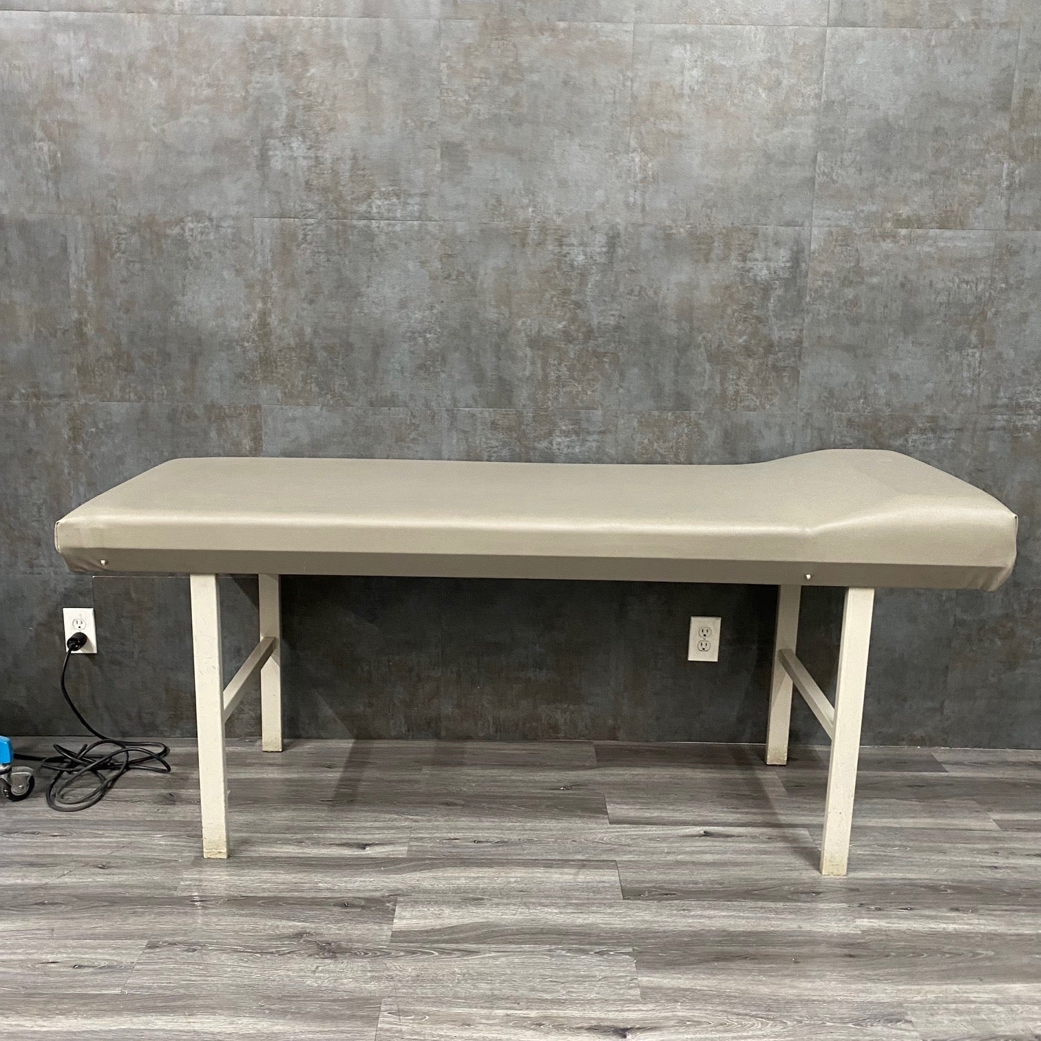 Midmark Ritter 203 Treatment Exam Table - Midmark Ritter -Angelus Medical