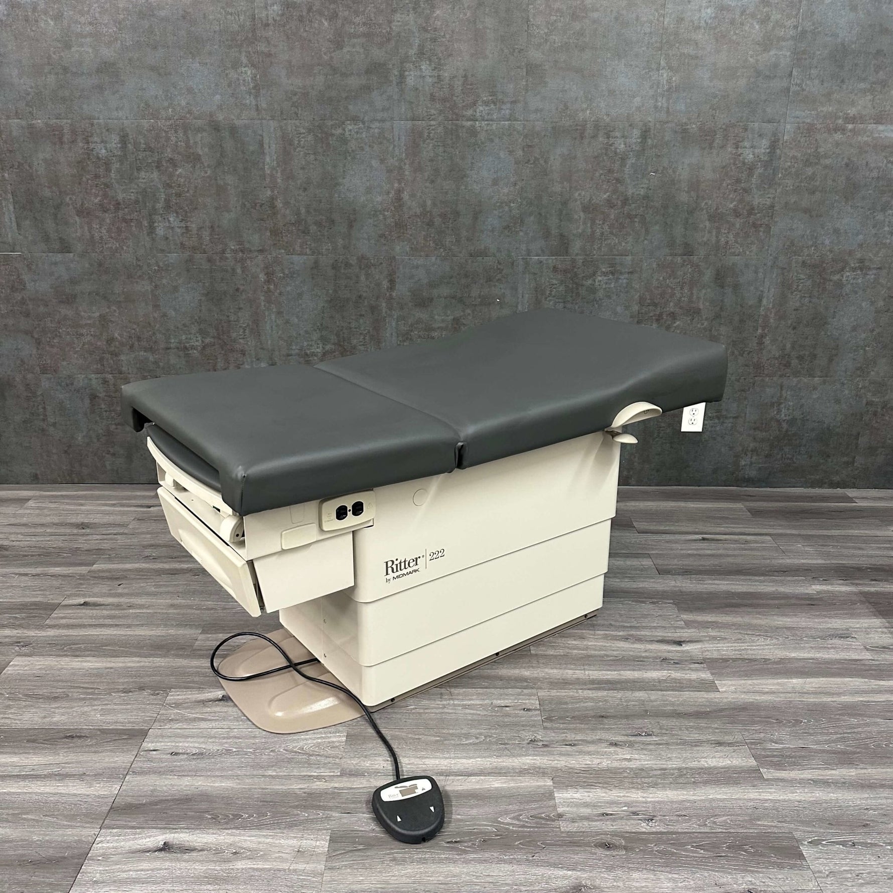 Midmark Ritter 222 Power Exam Table - Los Angeles California