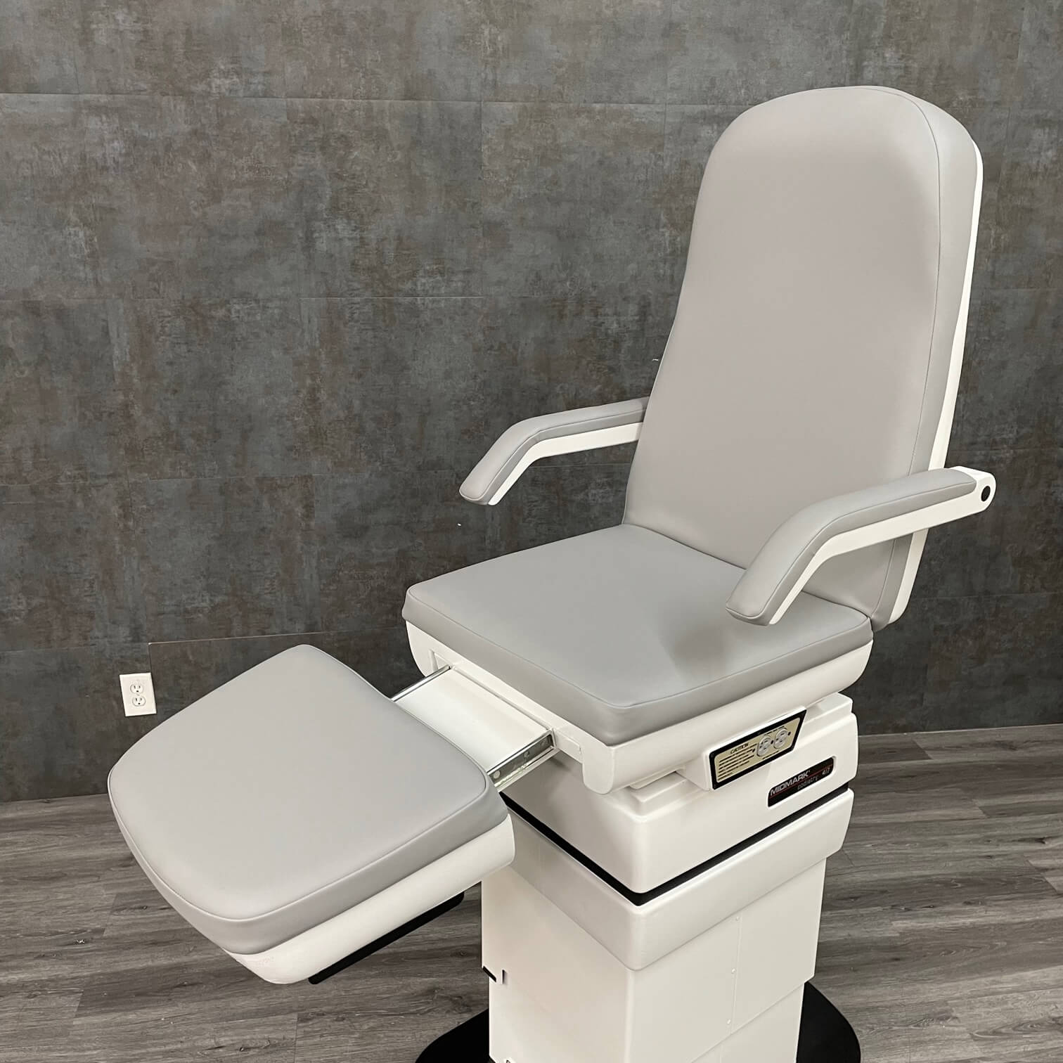 Midmark Ritter 417 Podiatry Chair - Midmark Ritter -Angelus Medical