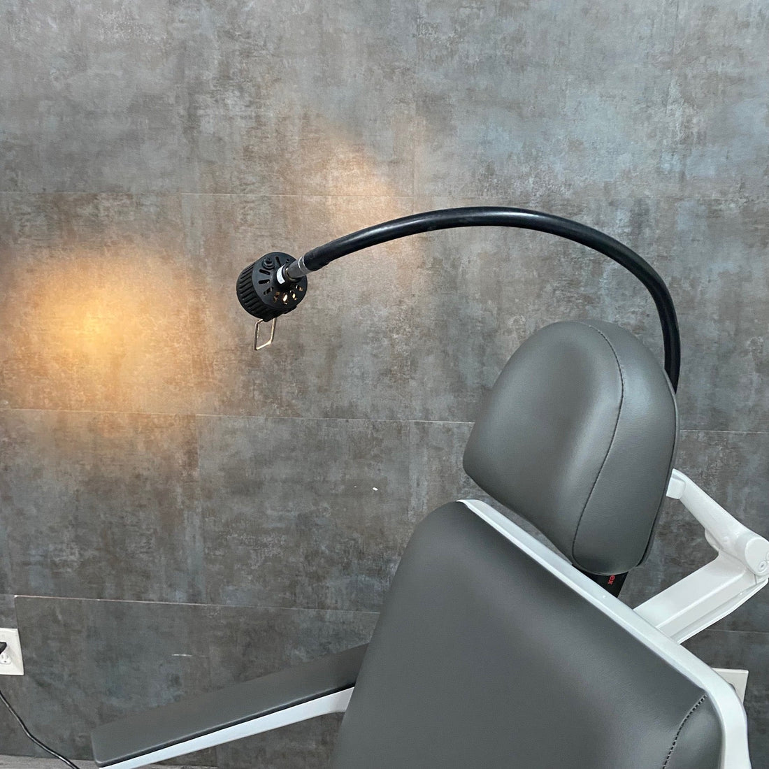 Midmark 491 Exam Chair - – Angelus Medical and Optical