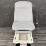 Exam Table with Pull‑Out Stirrups