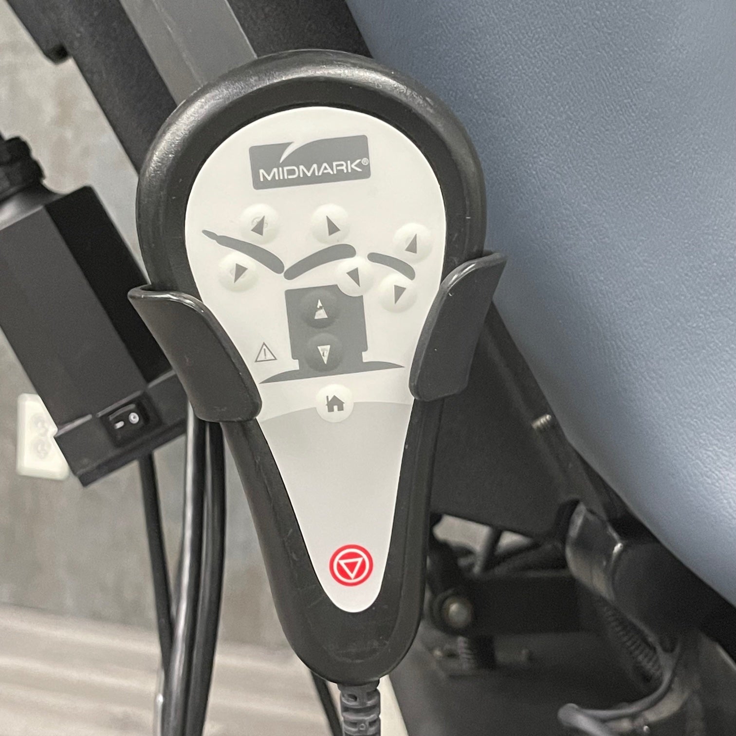 Used Midmark Ritter 630 Procedure Chair for sale - with hand control available in Los Angeles