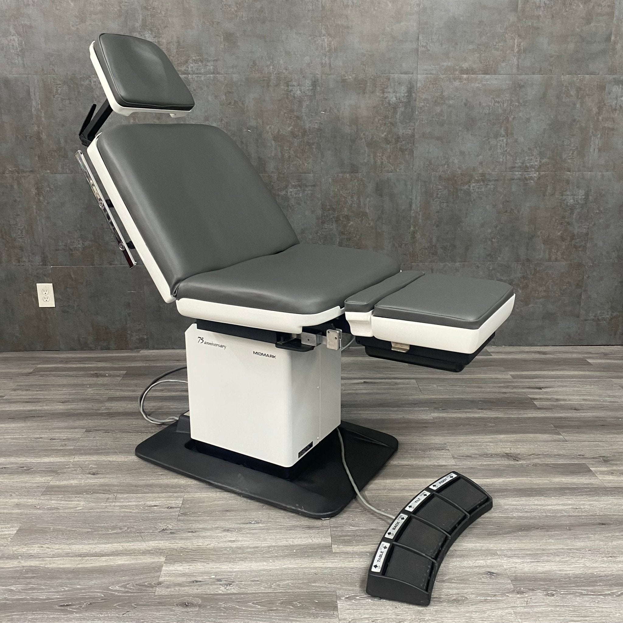 Midmark 415 Midmark Ritter 75 Anniversary Procedure Chair - – Angelus Medical and ...