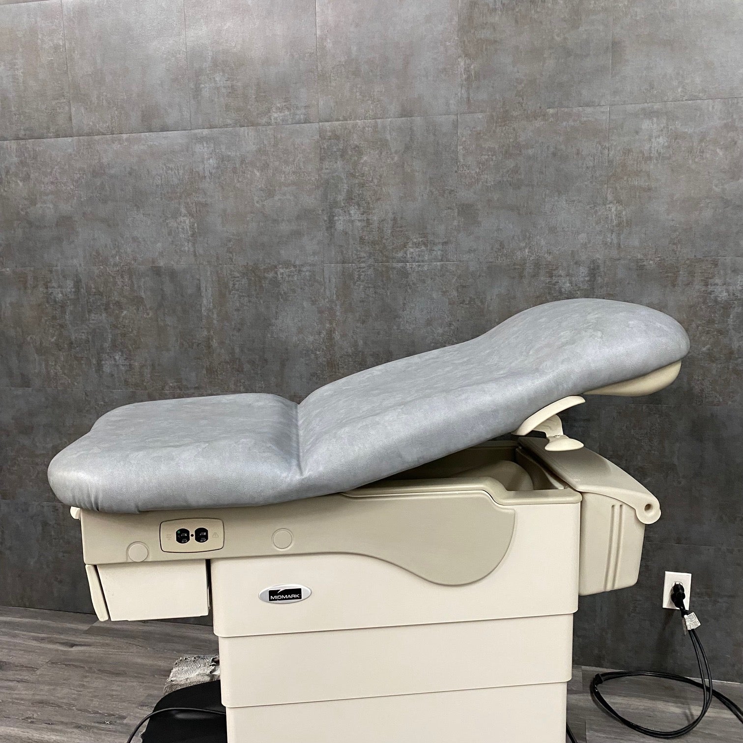 Midmark Supply Assistant Storage Unit - Midmark Ritter -Angelus Medical