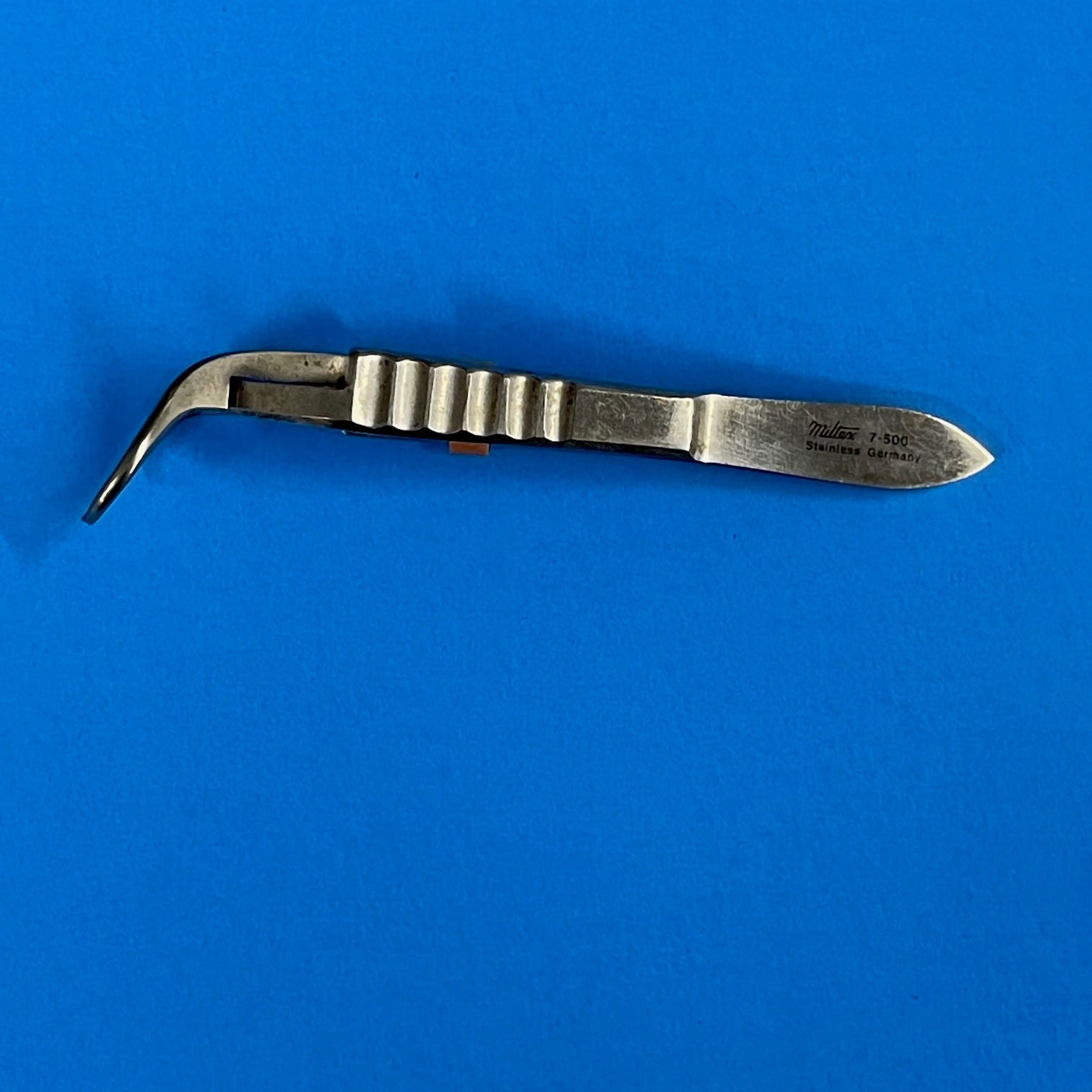 Miltex 7-500 towel clamp (Used) - Miltex -Angelus Medical