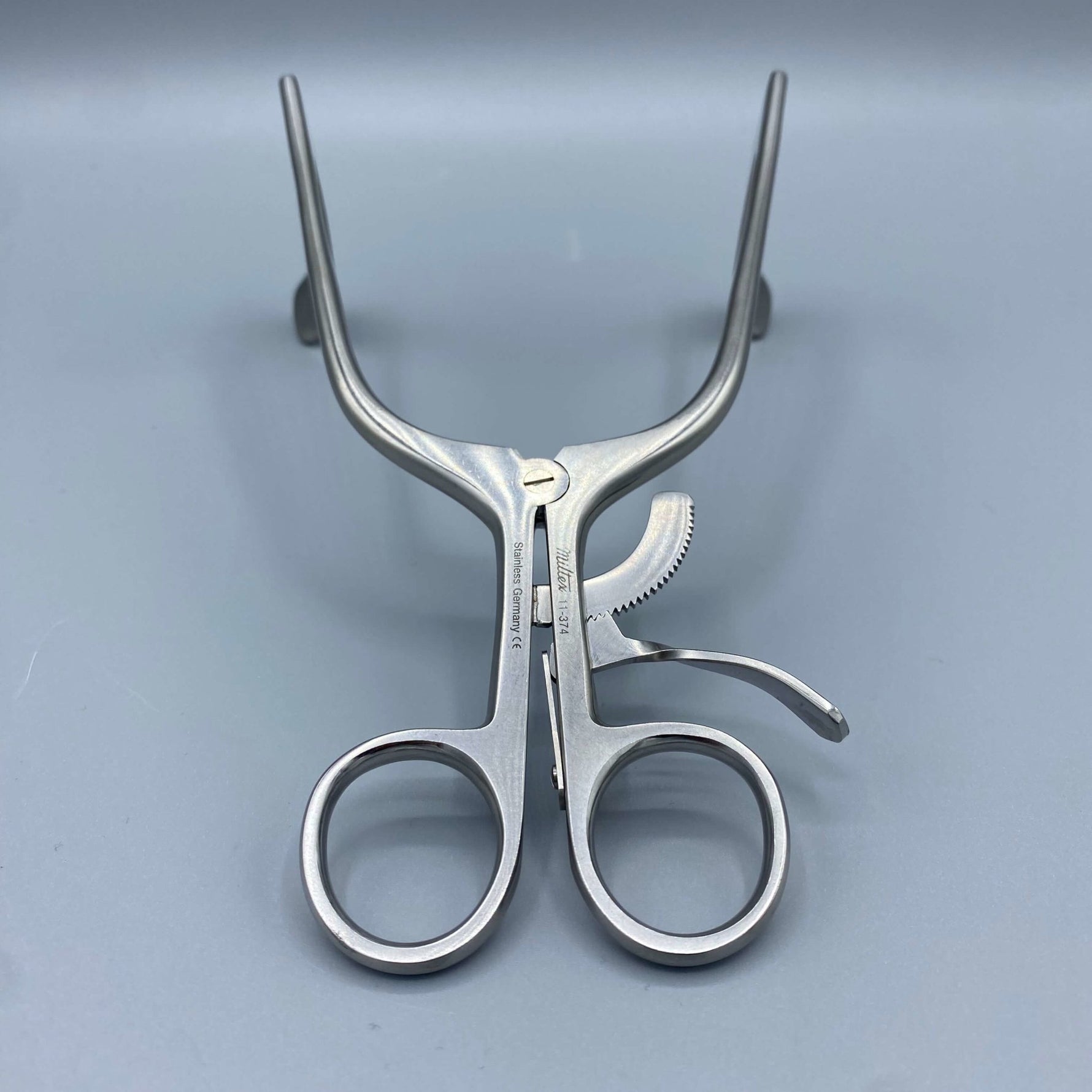 Miltex Abdominal Retractor Rigly Double Ring Grip Lock - Miltex -Angelus Medical