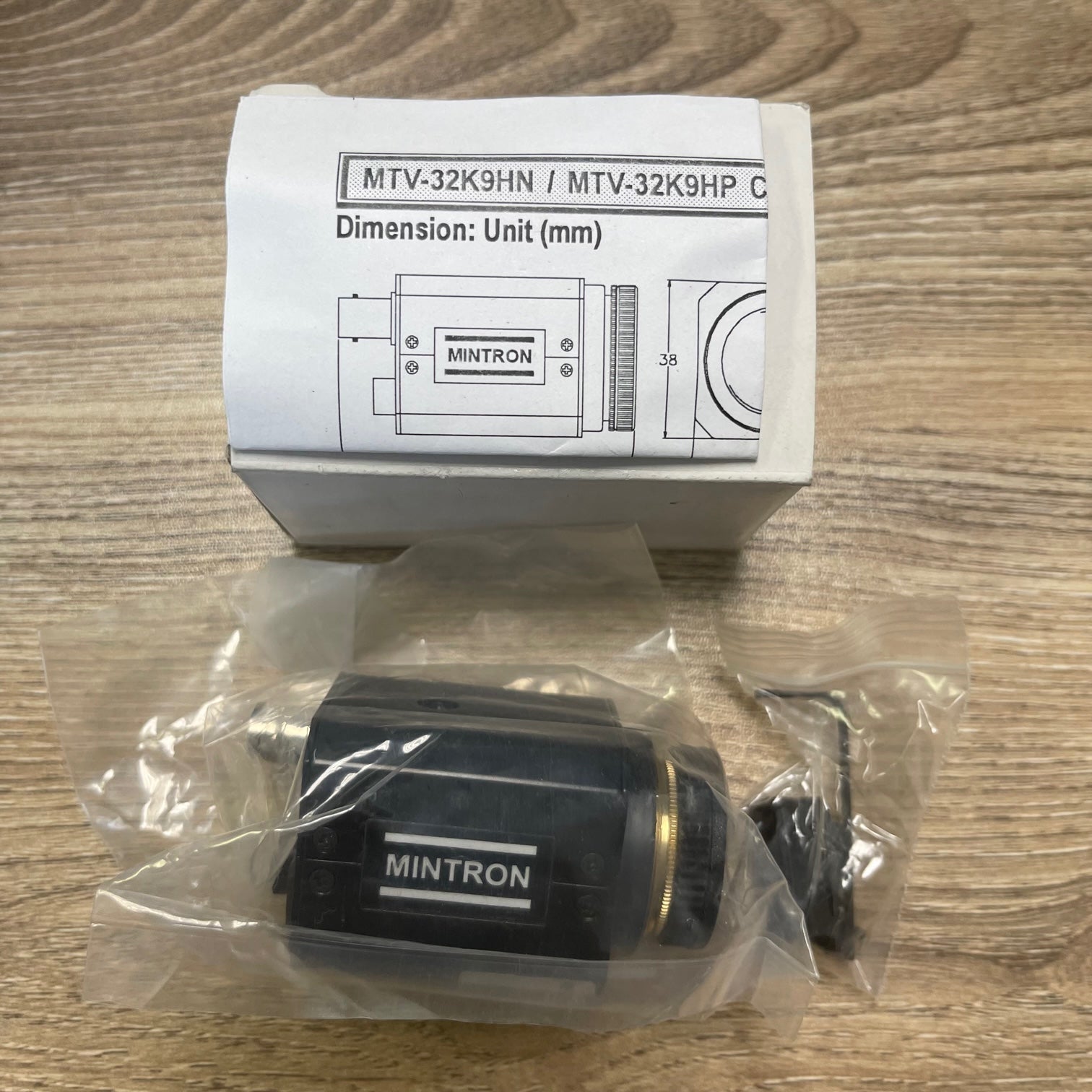 【未使用】MINTRON MTV-73X11HN CCDカメラ 中古Mintron CCD Camera Body - MTV-73X11HN(AARR50320D241