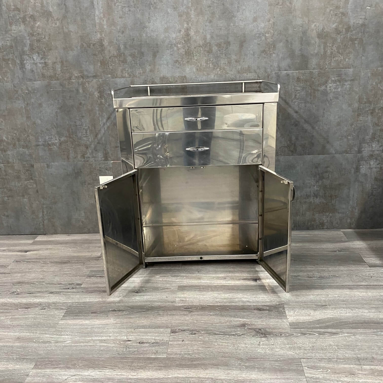 Mobile Stainless Steel Medical Cabinet