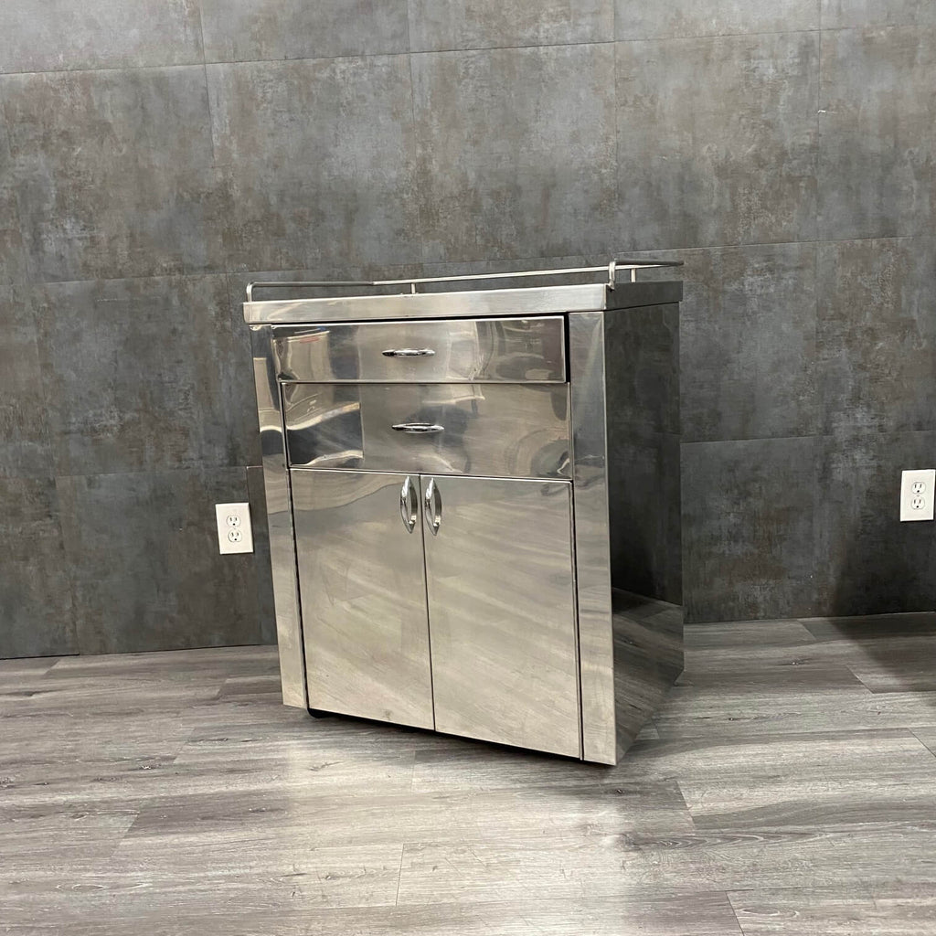 Mobile Stainless Steel Al Cabinet