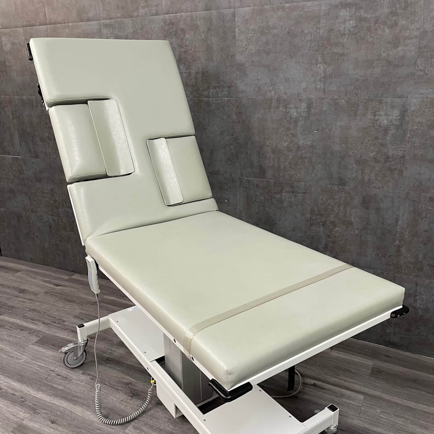 MPI Echo Table - – Angelus Medical and Optical