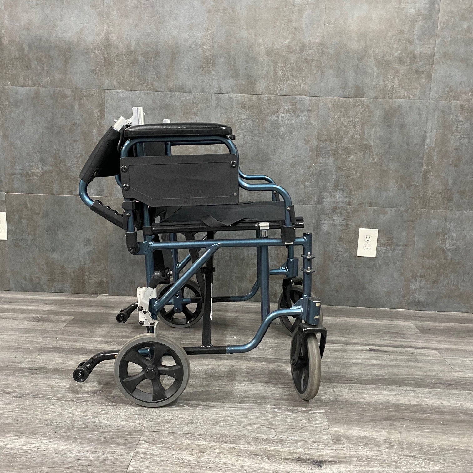 Nova light weight wheel chair - Nova -Angelus Medical