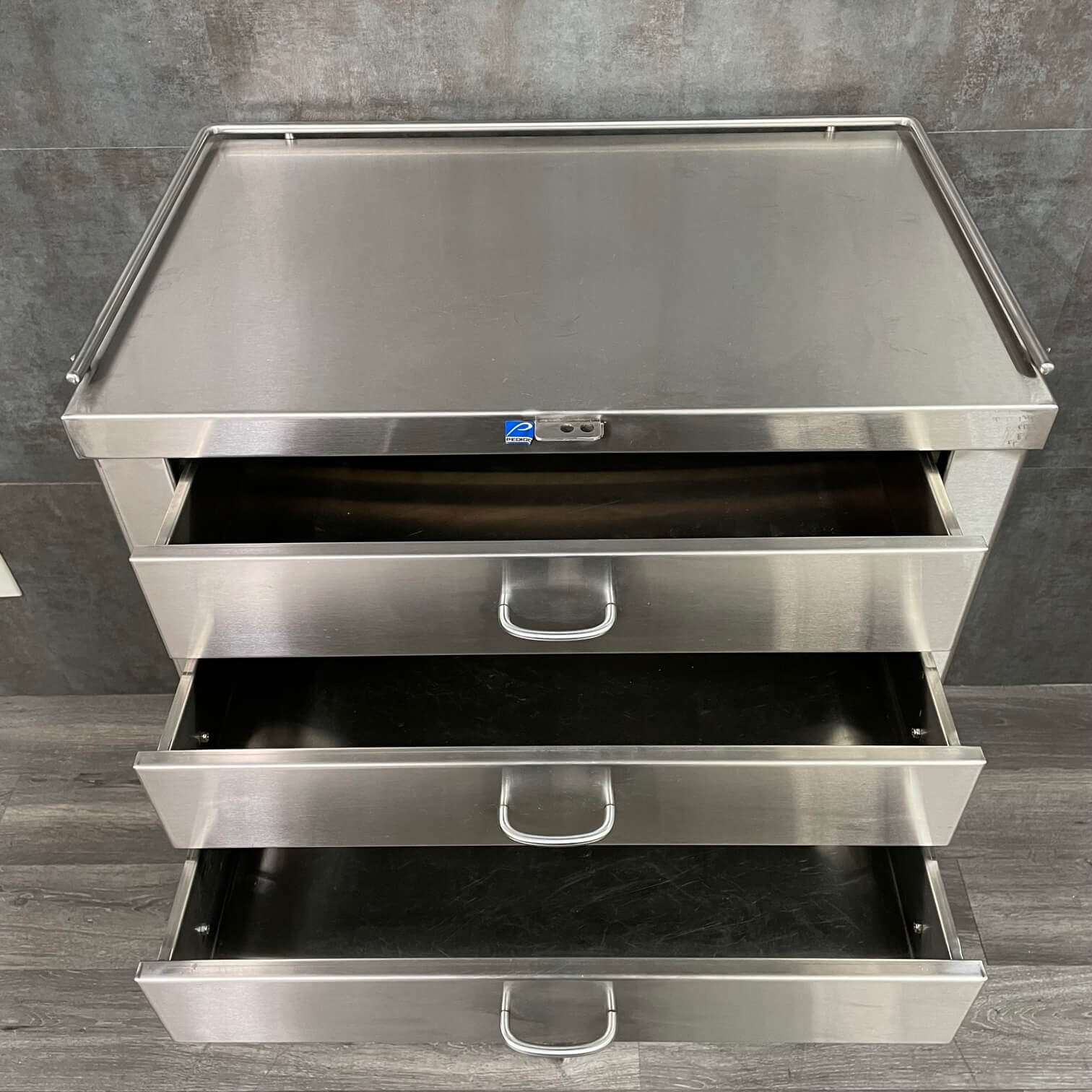 Pedigo SS Anesthesia Cabinet - Pedigo -Angelus Medical