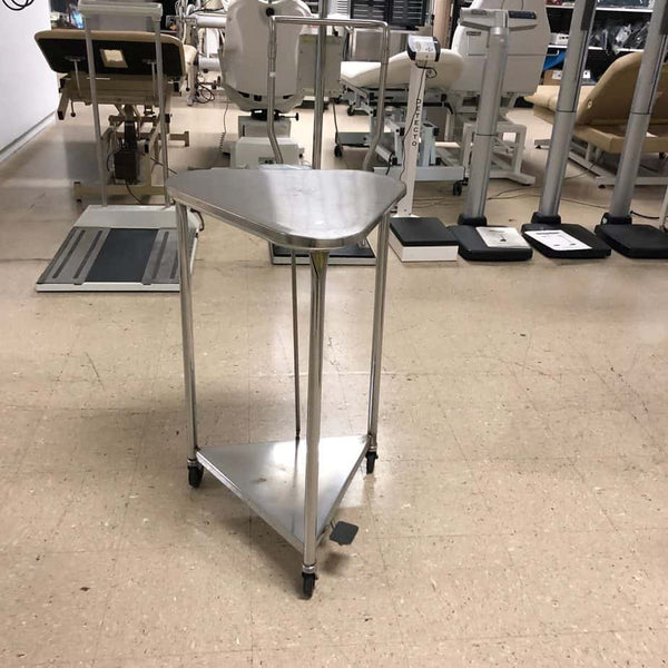 Pedigo Stainless Steel Triangular Linen Hamper With Lid (New)