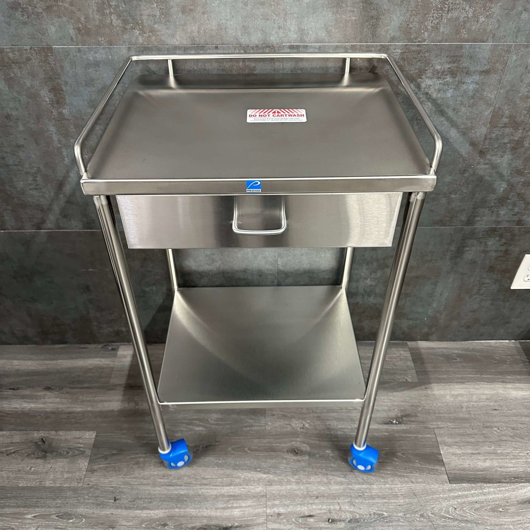 Pedigo Utility Table with Wheels - Pedigo -Angelus Medical
