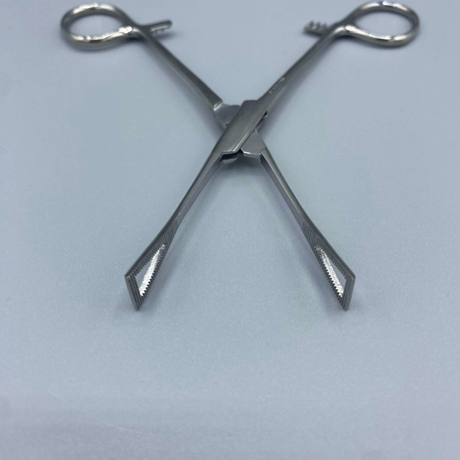 Pennington Forceps Triangular Jaws - Crown -Angelus Medical
