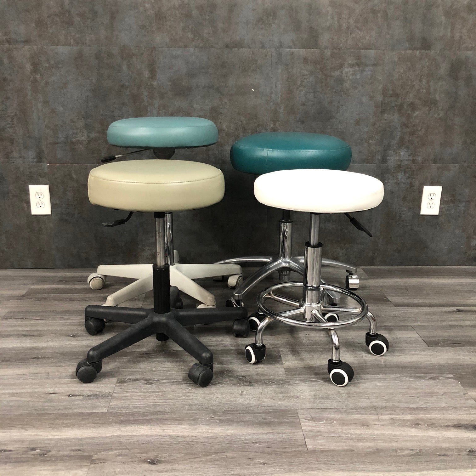 Physician Stool (Used) - NMD -Angelus Medical