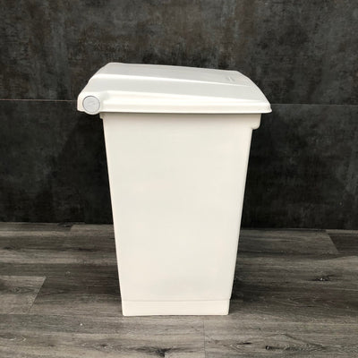 Plastic Medical Trash Can with Lid (Used) - NMD -Angelus Medical