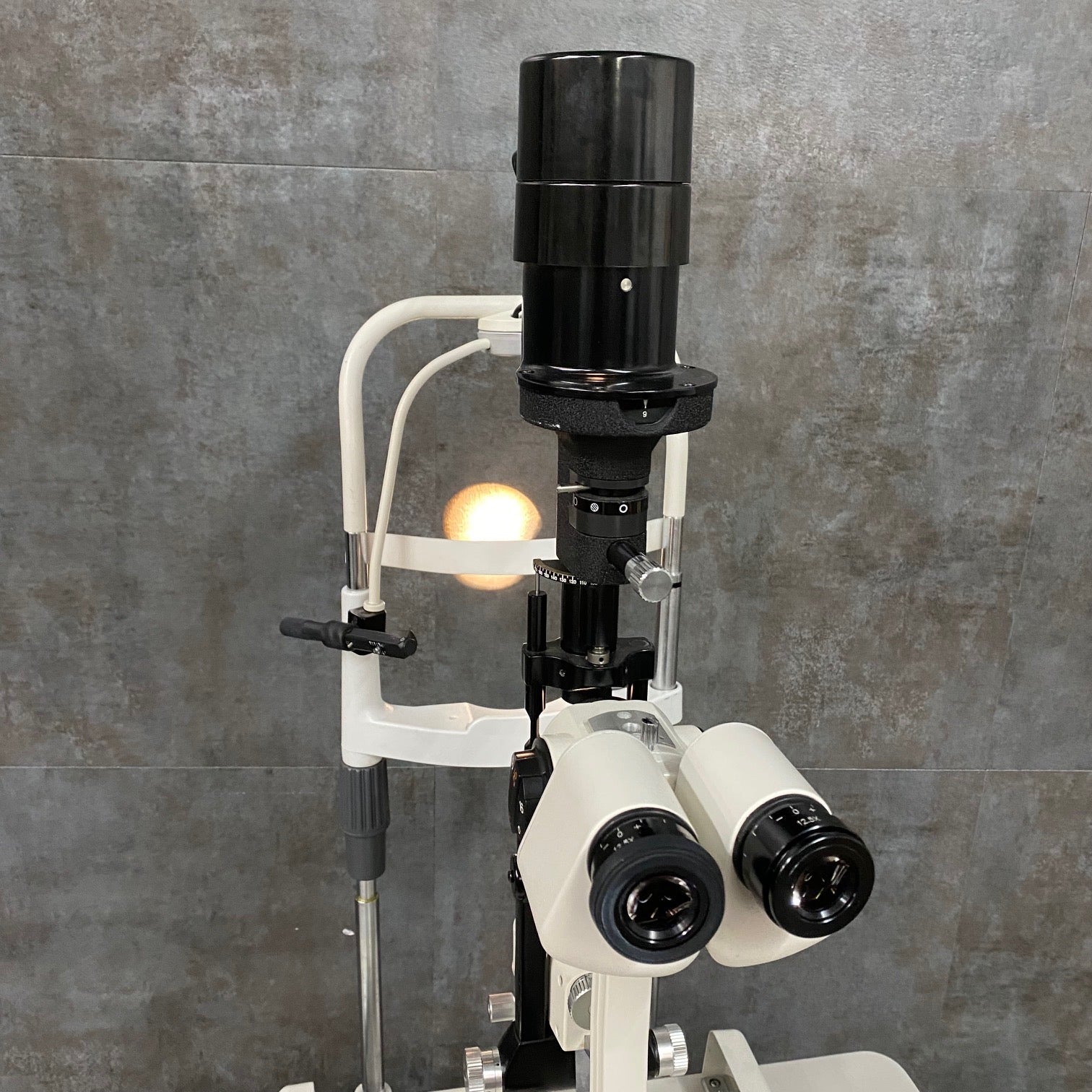 Ray Vision 5 Magnification Slit Lamp HS Style - Ray Vision -Angelus Medical