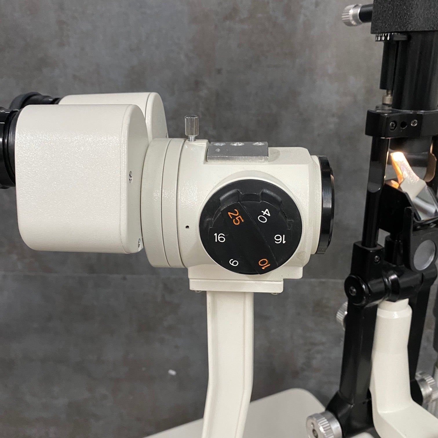 Ray Vision 5 Magnification Slit Lamp HS Style - Ray Vision -Angelus Medical