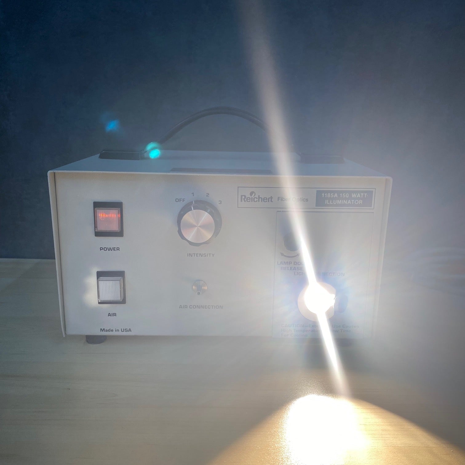 Reichert 1185A Light & Air Source - Clearance - Reichert -Angelus Medical
