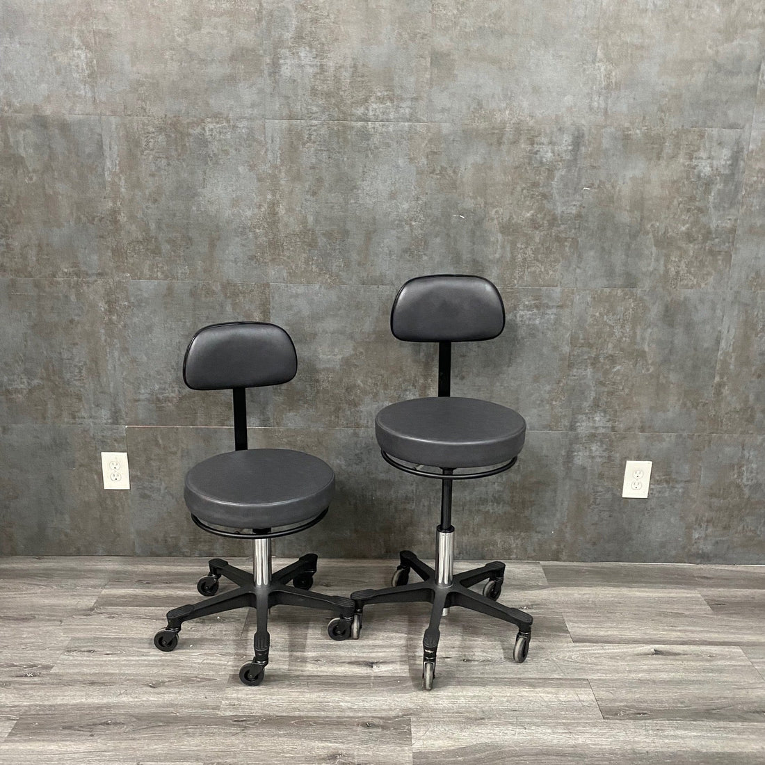 Reliance 5346 Stool with Back Rest - – Angelus Medical and Optical