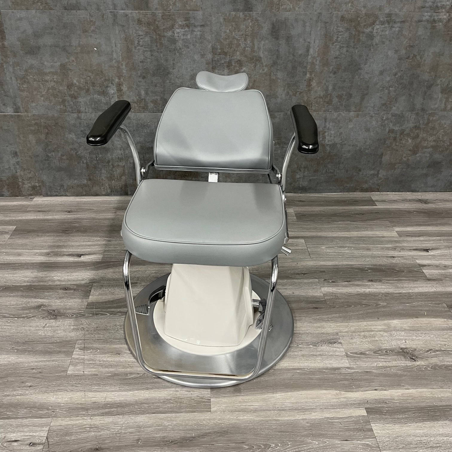 Reliance 640 Exam Chair (Clearance) - Reliance -Angelus Medical
