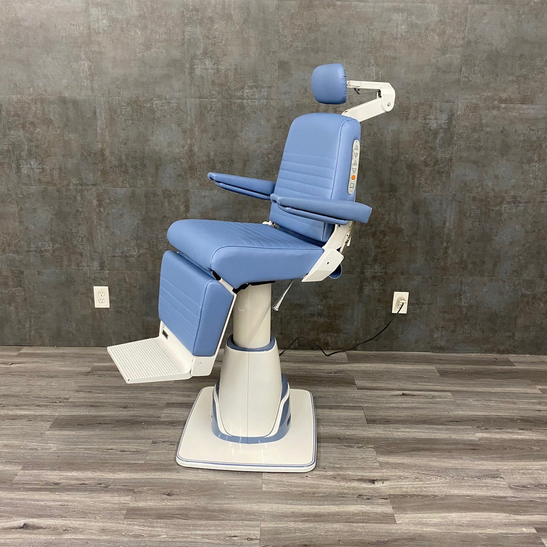 Reliance 7000 Exam Chair - Main Image