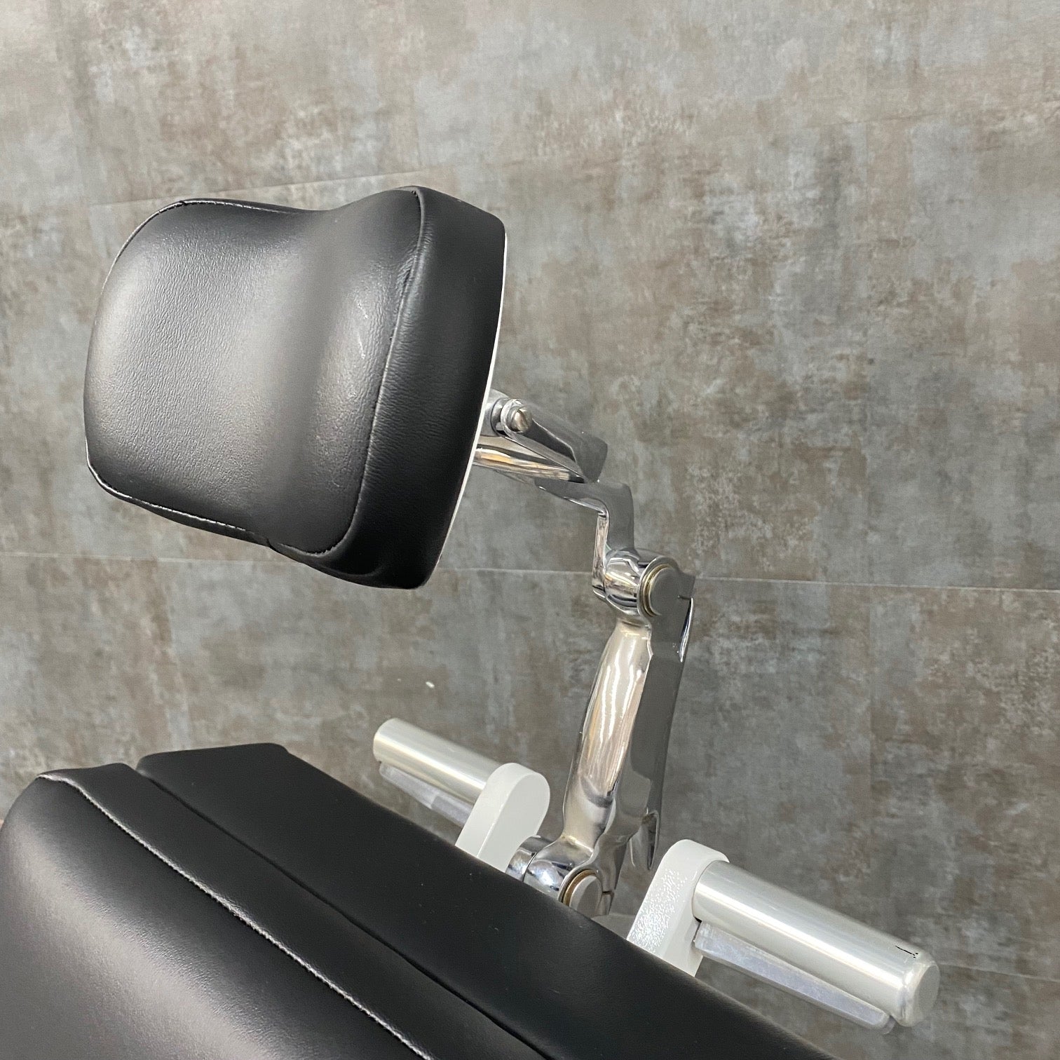 Reliance 920L Tilt Chair with Swivel Base - Reliance -Angelus Medical
