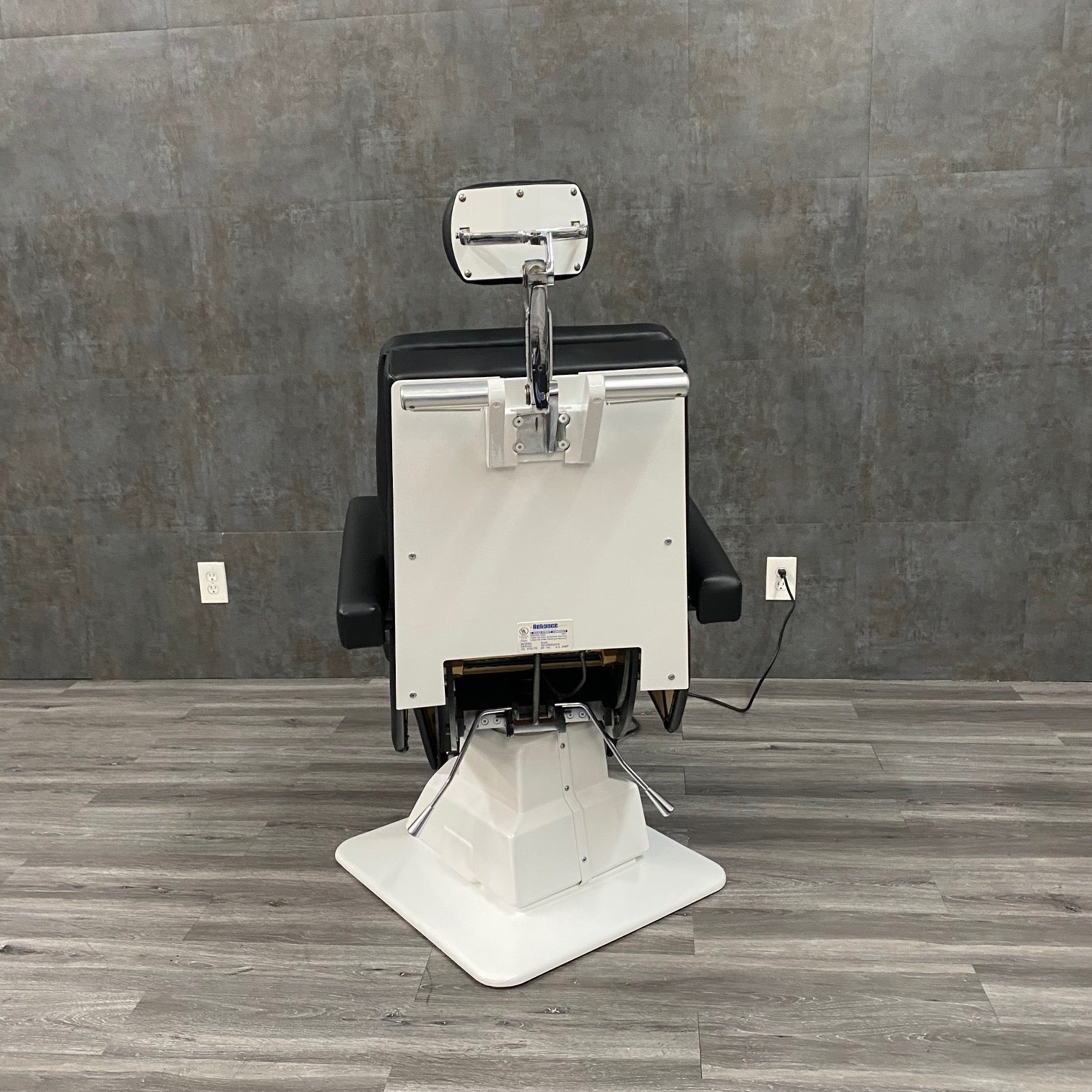 Reliance 920L Tilt Chair with Swivel Base - Reliance -Angelus Medical