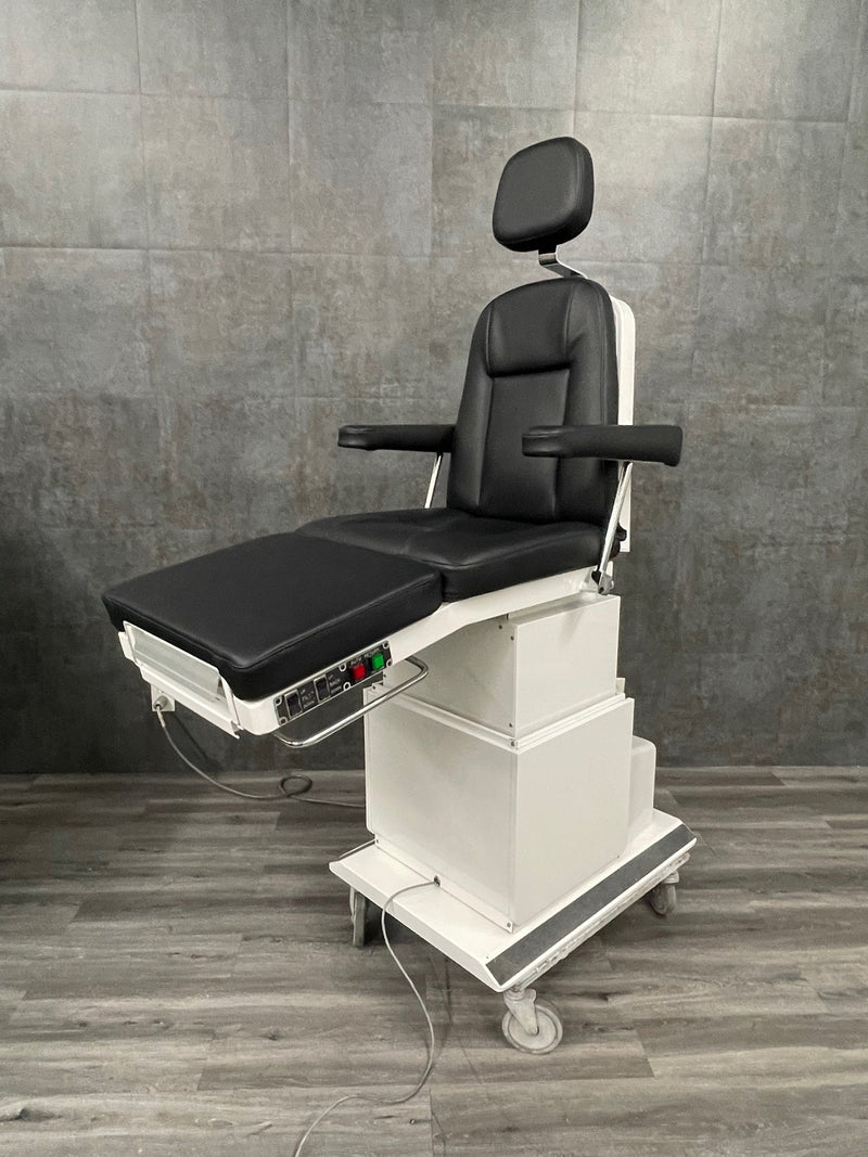 Ritter 117 Podiatry Chair - Clearance - Midmark Ritter -Angelus Medical