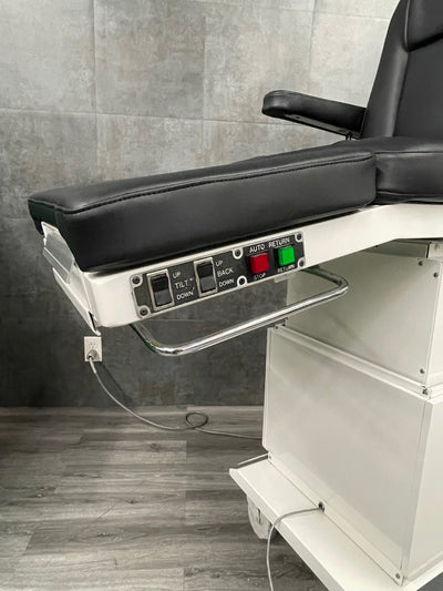 Ritter 117 Podiatry Chair - Clearance - Midmark Ritter -Angelus Medical