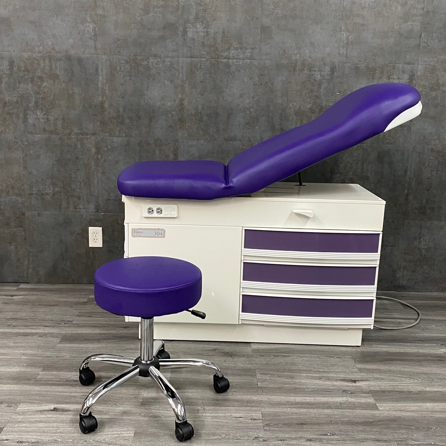 Ritter 304 Manual Exam Table - Midmark Ritter -Angelus Medical