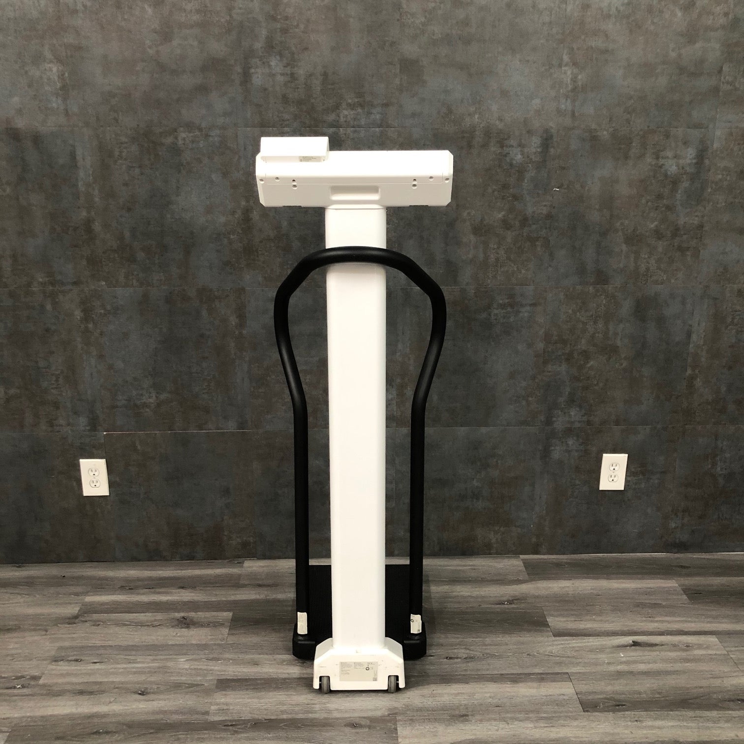 SECA 777 Digital Patient Scale - seca -Angelus Medical