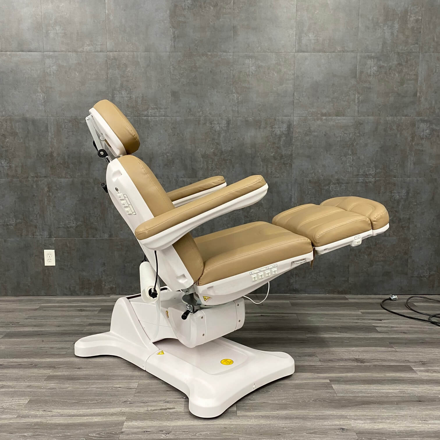 Silver Fox Multipurpose Procedure medical Chair - Silver Fox -Angelus Medical
