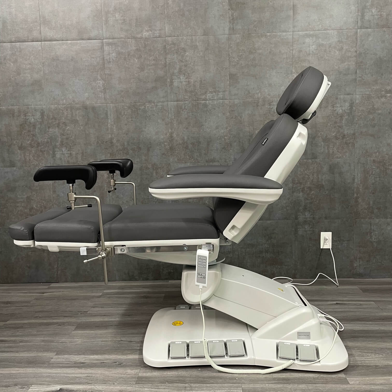 Silver Fox Multipurpose Procedure medical Chair - Silver Fox -Angelus Medical