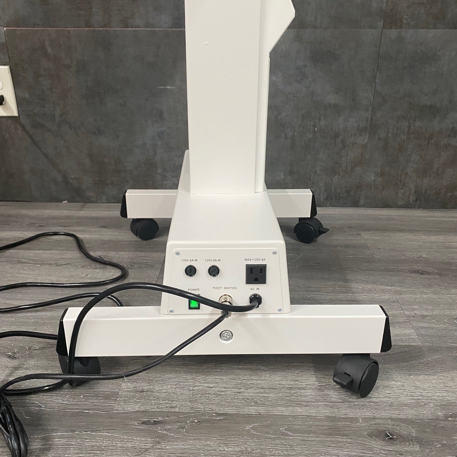 Single Power Instrument Table with Foot Control