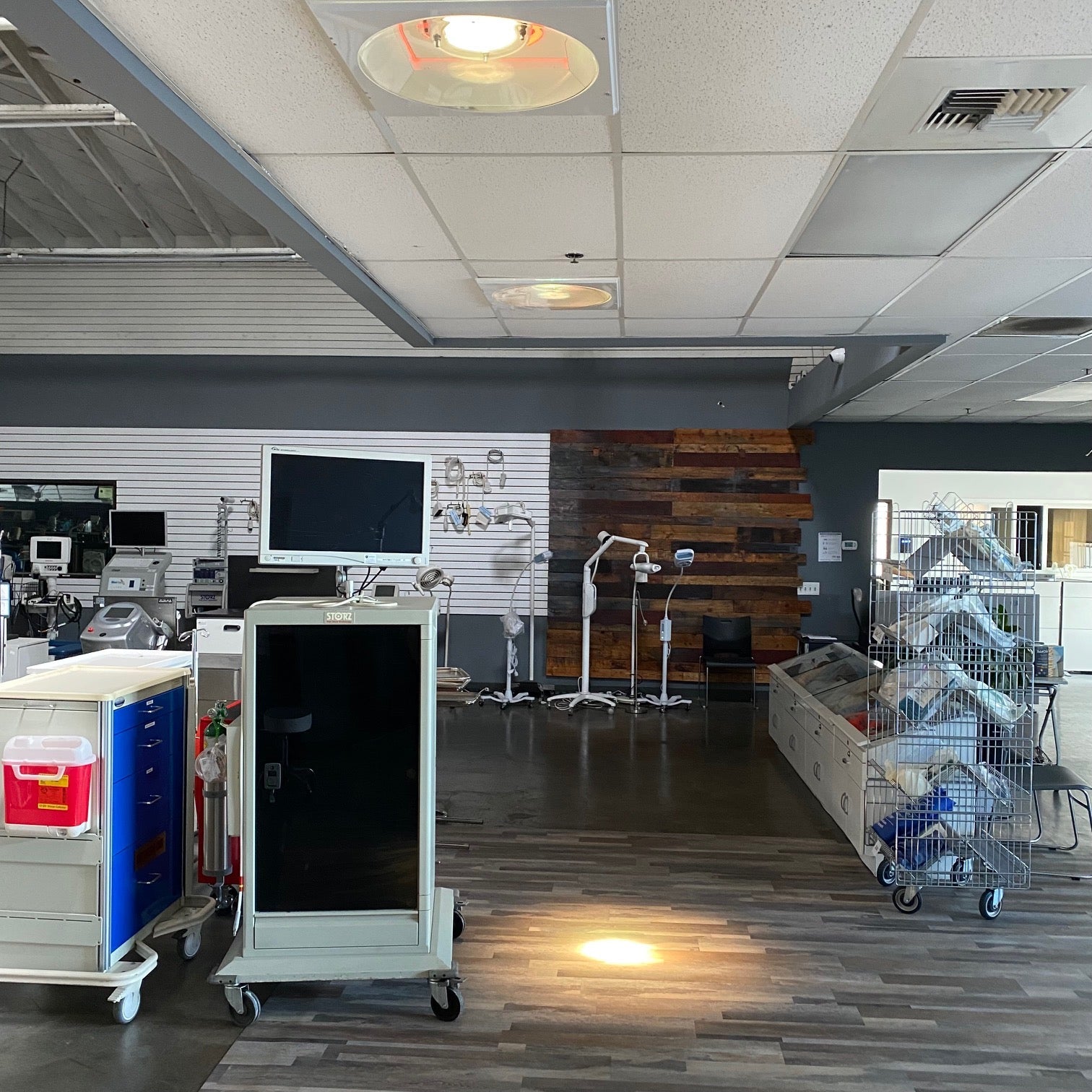 Medical Surgical recessed lighting available in California