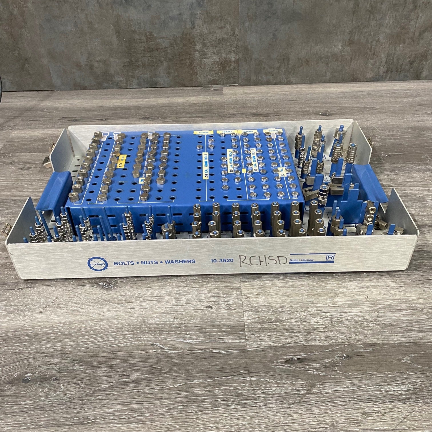 Smith & Nephew ILIZAROV External Fixator System - Smith & Nephew -Angelus Medical