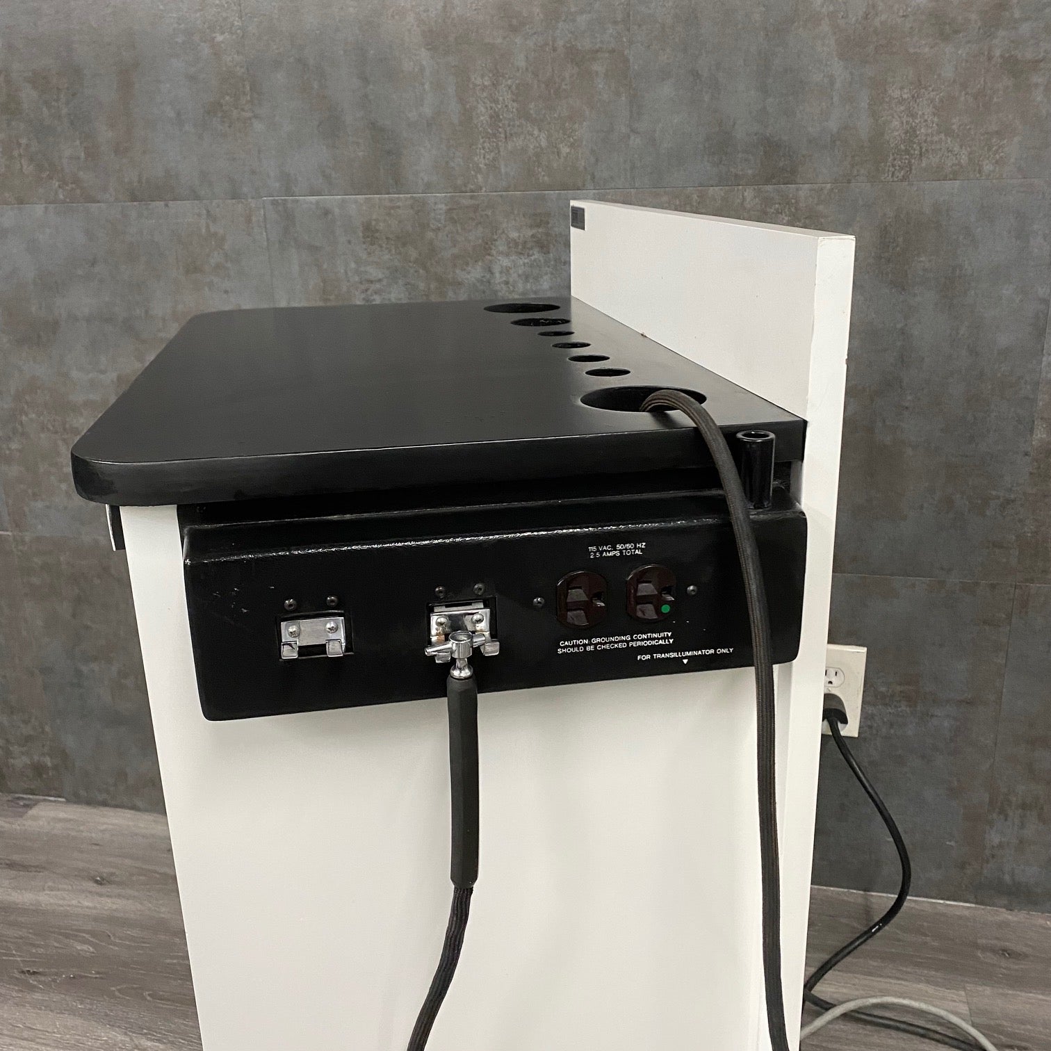 SMR Maxi 40000 ENT Treatment Cabinet (Refurbished) - SMR Global -Angelus Medical