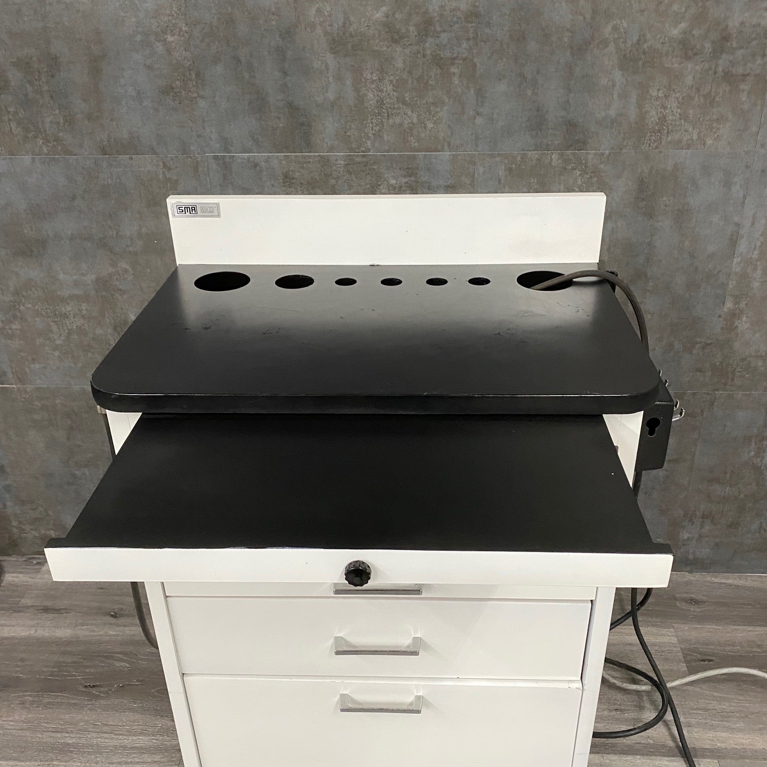 SMR Maxi 40000 ENT Treatment Cabinet (Refurbished) - SMR Global -Angelus Medical